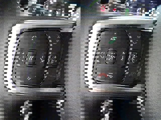 Certified 2025 Jeep Wrangler Unlimited Sahara image 7