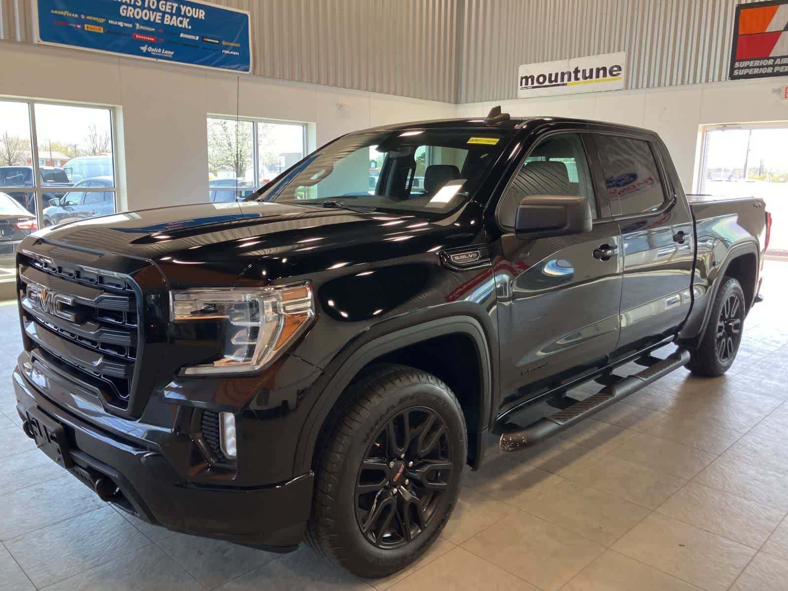 Used 2021 GMC Sierra 1500 Elevation w/ Preferred Package AWD/4WD image 1