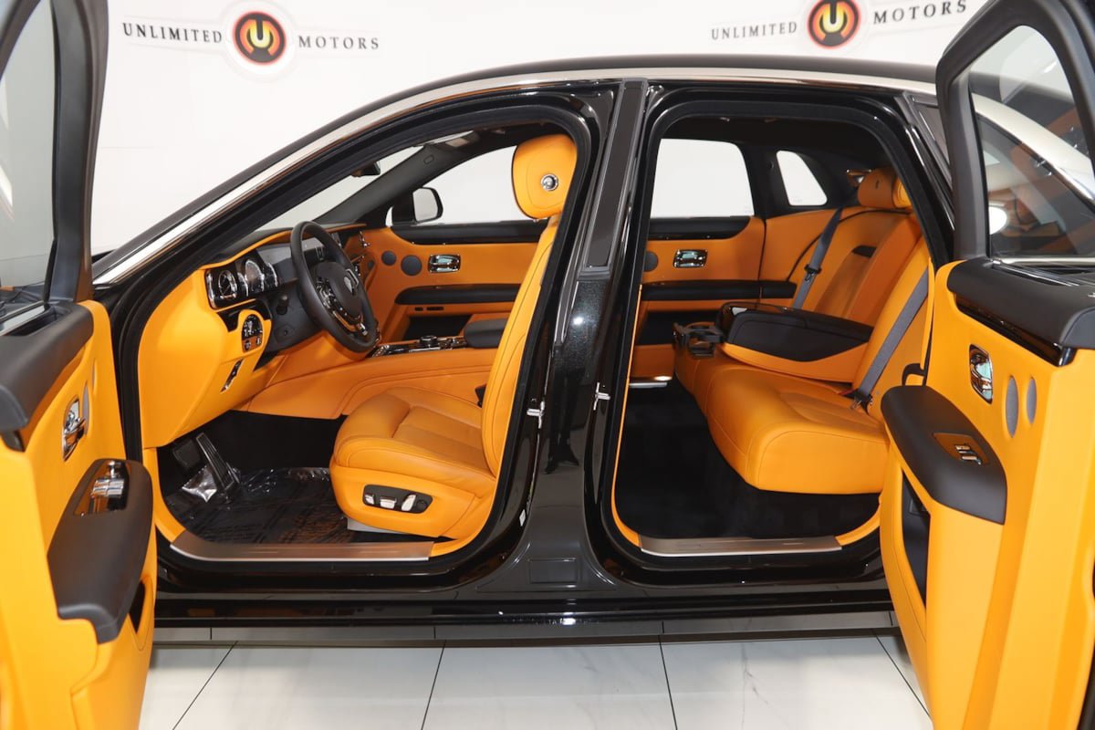 Used 2023 Rolls-Royce Ghost AWD/4WD image 75