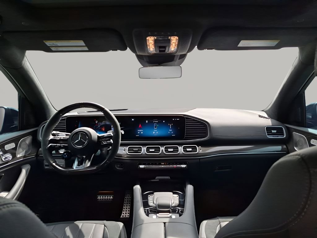 Used 2024 Mercedes-Benz GLS 63 AMG 4MATIC image 23