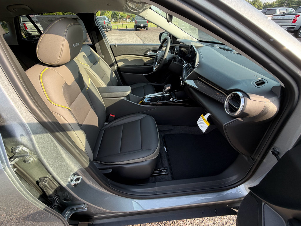 New 2026 Chevrolet Trax ACTIV w/ Driver Confidence Package FWD image 22