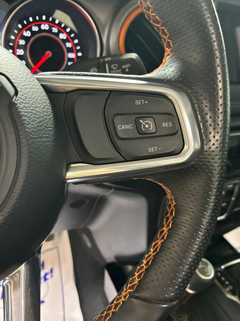 Used 2021 Jeep Gladiator Mojave w/ Cold Weather Group AWD/4WD image 15