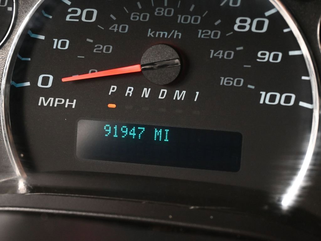 Used 2019 Chevrolet Express 2500 image 26