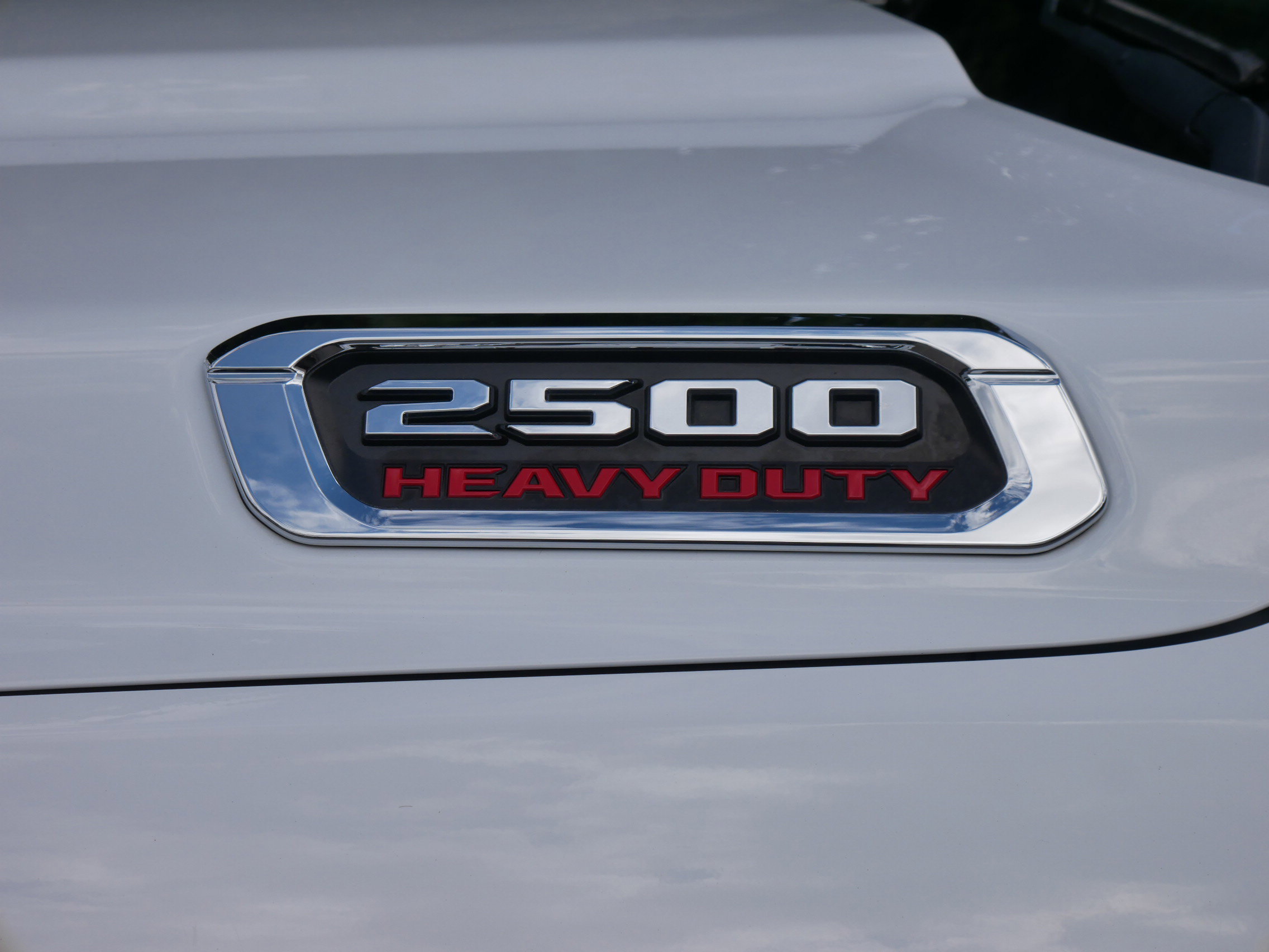 Used 2019 RAM 2500 Laramie image 16