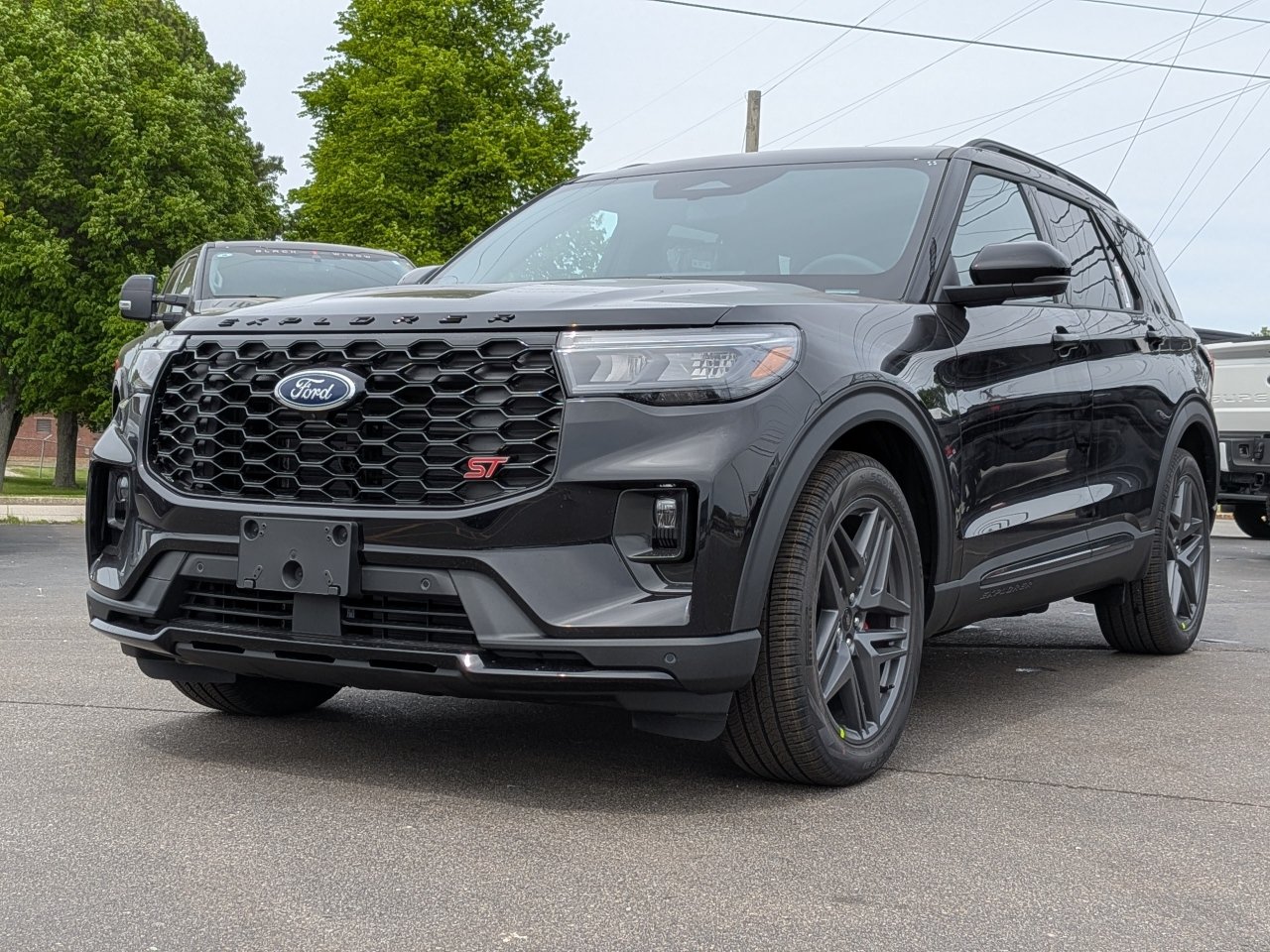 New 2026 Ford Explorer ST w/ Sun And Sound Package AWD/4WD image 8