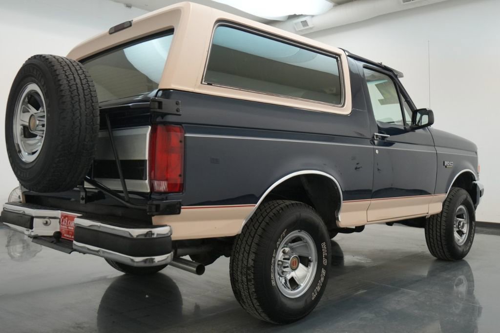 Used 1992 Ford Bronco Eddie Bauer image 16