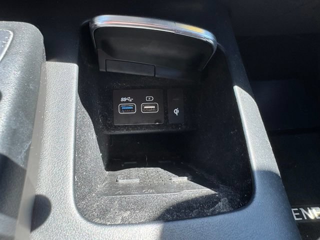 Used 2023 Genesis GV70 3.5T Sport w/ Sport Prestige Package AWD/4WD image 34
