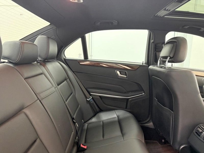 Used 2014 Mercedes-Benz E 350 4MATIC Sedan image 8