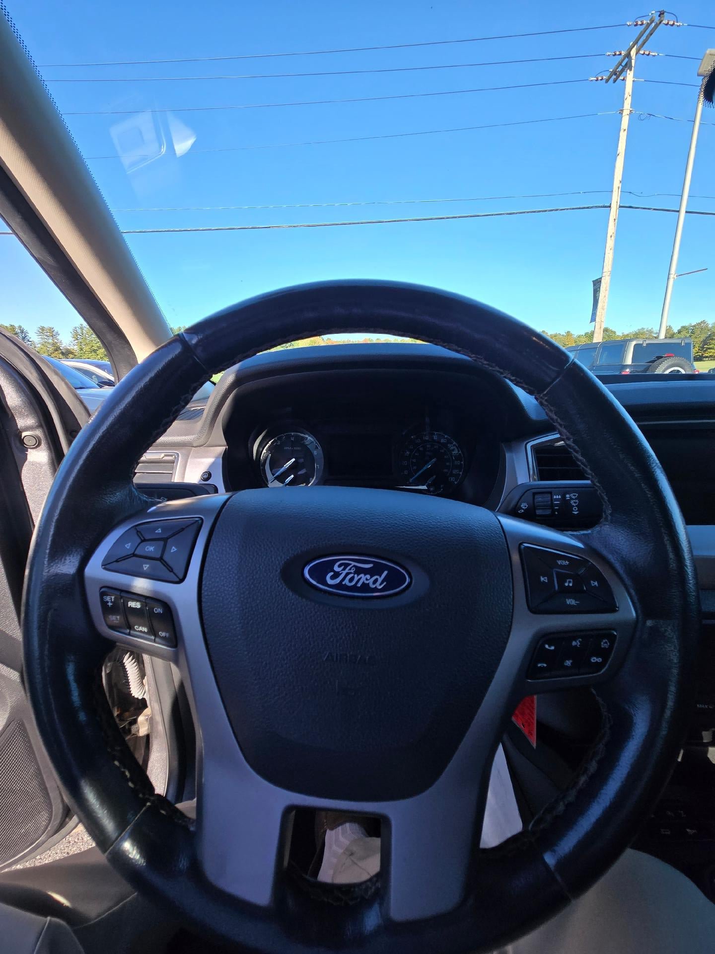Used 2020 Ford Ranger XLT w/ Equipment Group 301A Mid AWD/4WD image 14