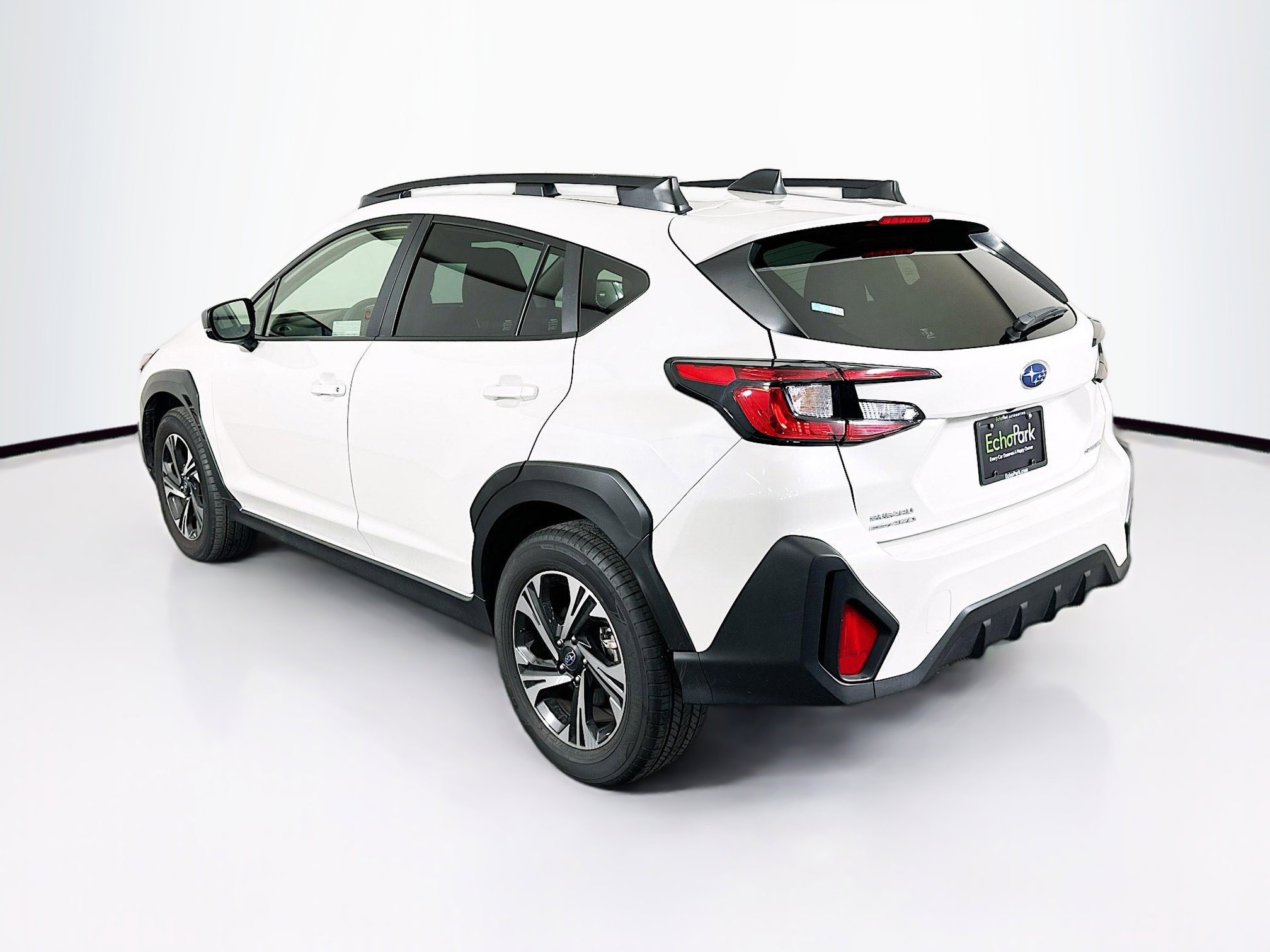 Used 2025 Subaru Crosstrek 2.0i Premium image 5