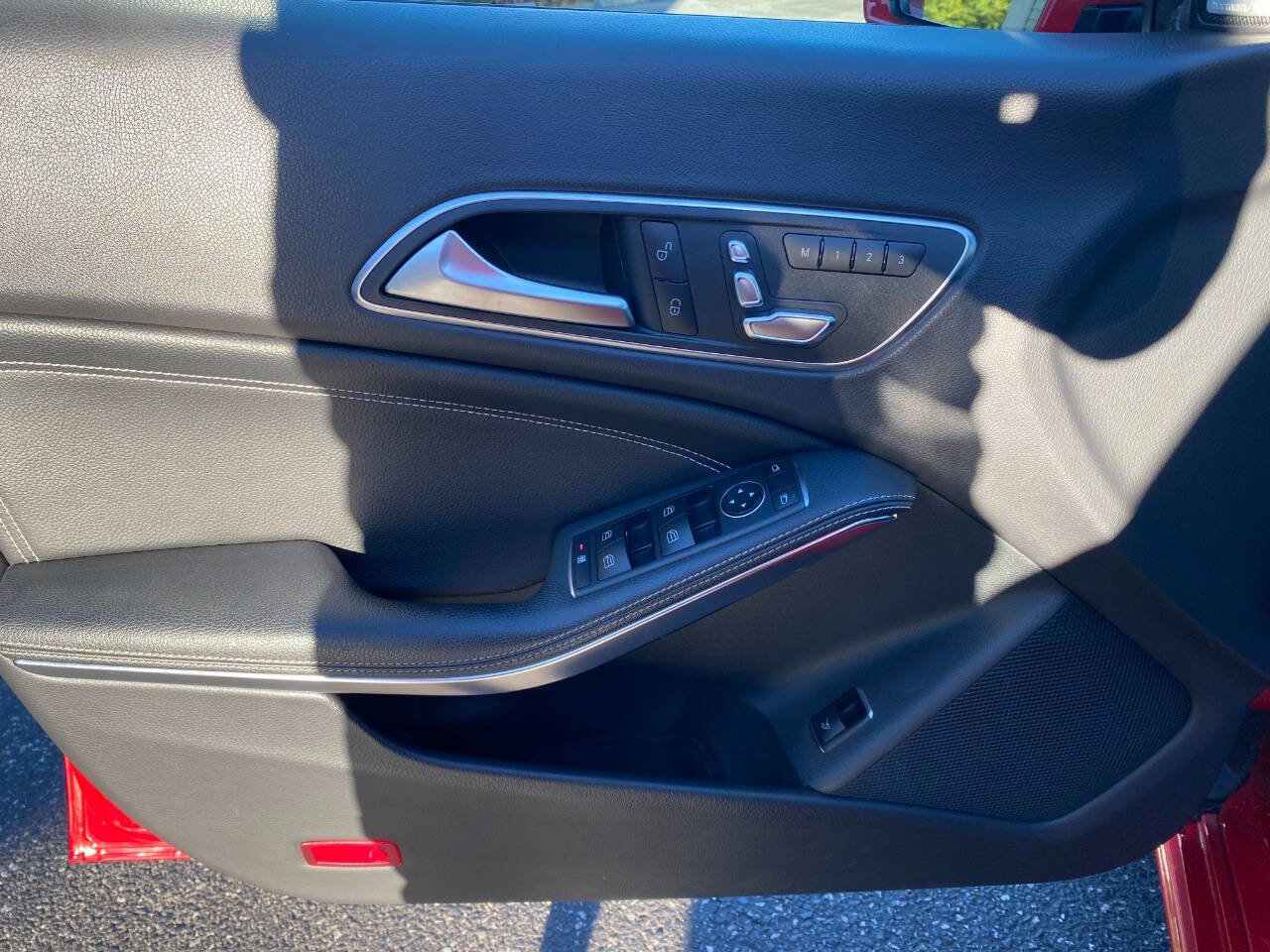 Used 2017 Mercedes-Benz CLA 250 4MATIC w/ Premium 1 Package image 11