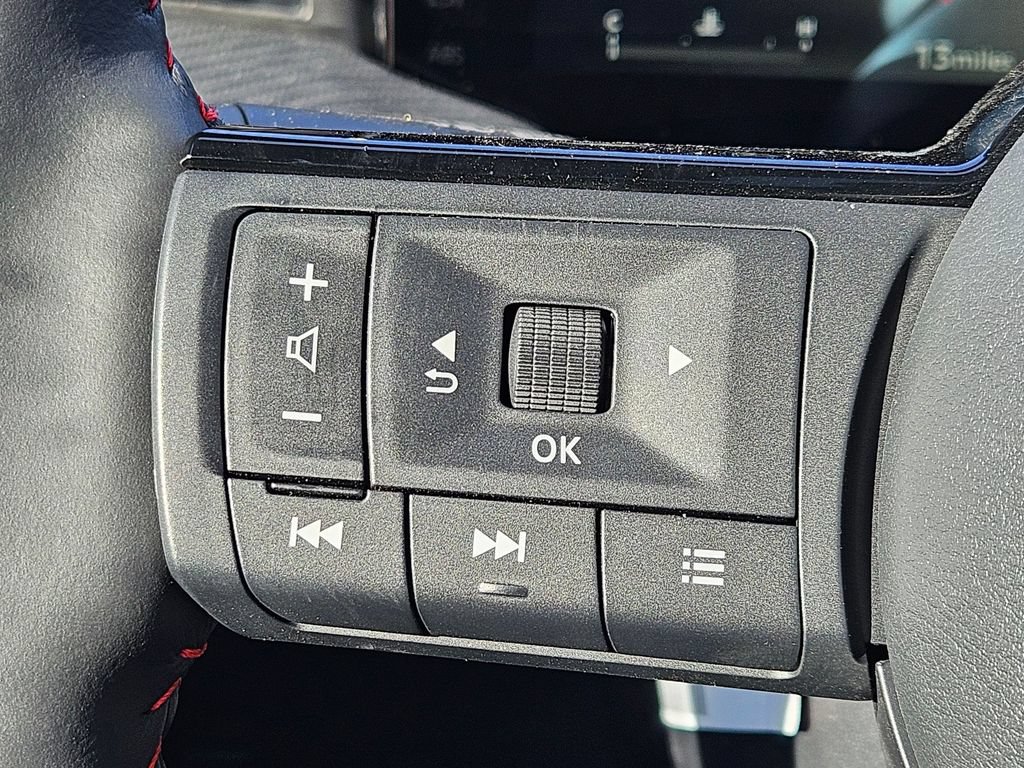 New 2026 Nissan Kicks SR w/ SR Premium Package AWD/4WD image 19