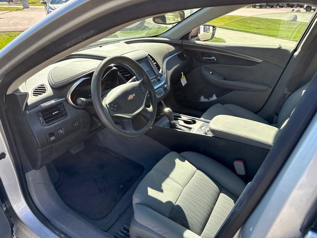 Used 2016 Chevrolet Impala LS FWD image 14