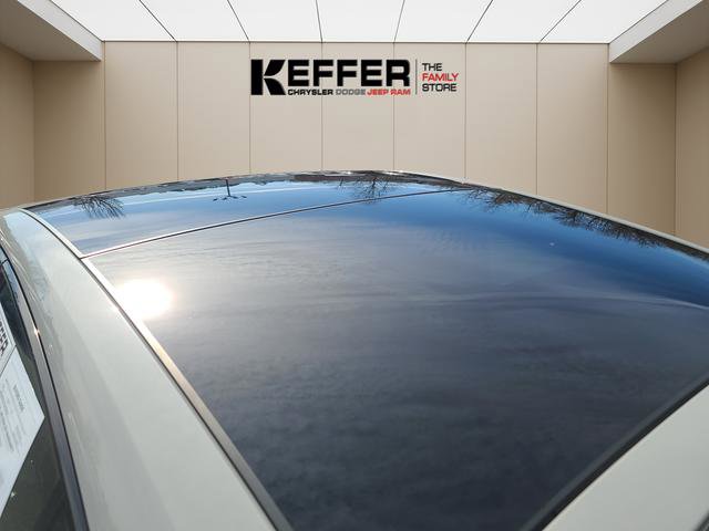 Used 2022 Porsche Panamera 4 Platinum Edition image 7