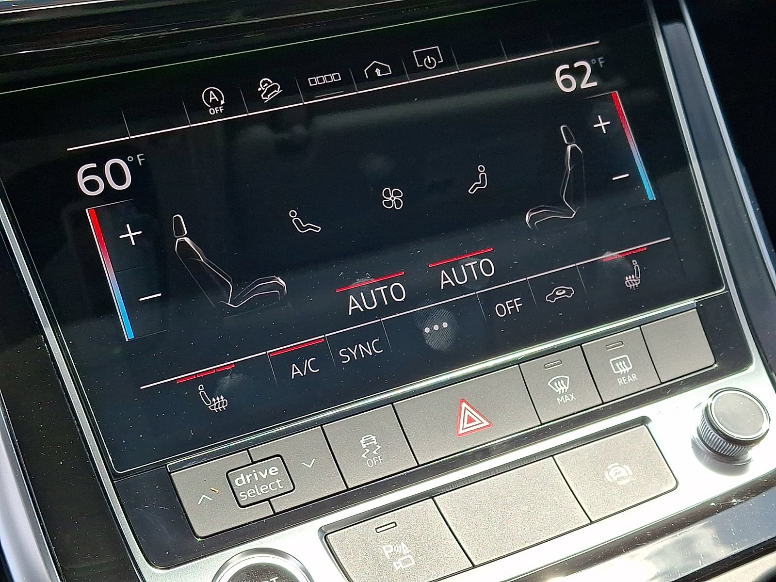 Used 2023 Audi Q7 3.0T Premium Plus AWD/4WD image 16