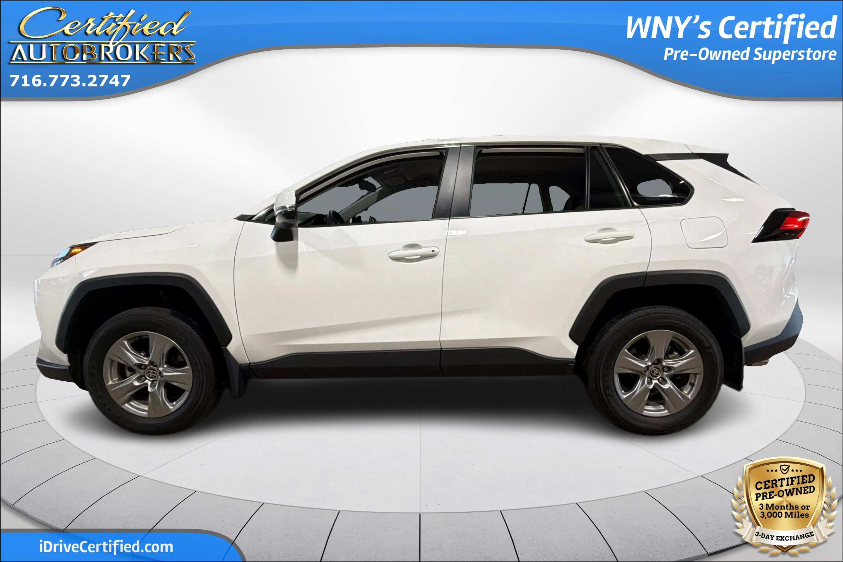 Used 2024 Toyota RAV4 XLE w/ Weather Package AWD/4WD image 9