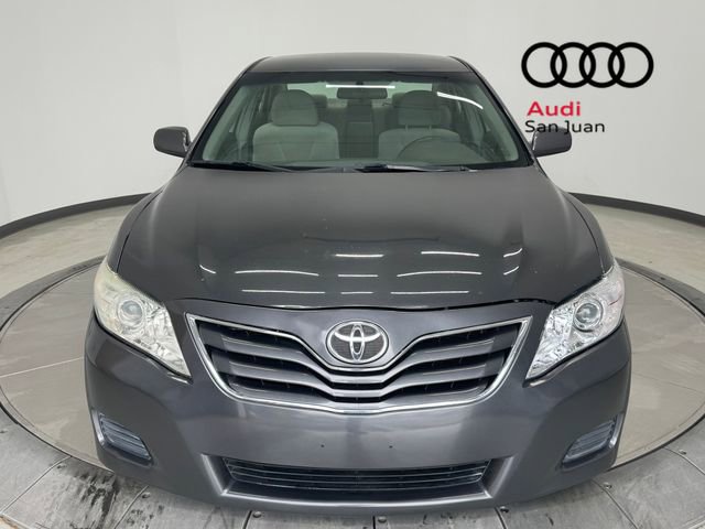 Used 2011 Toyota Camry LE FWD image 2
