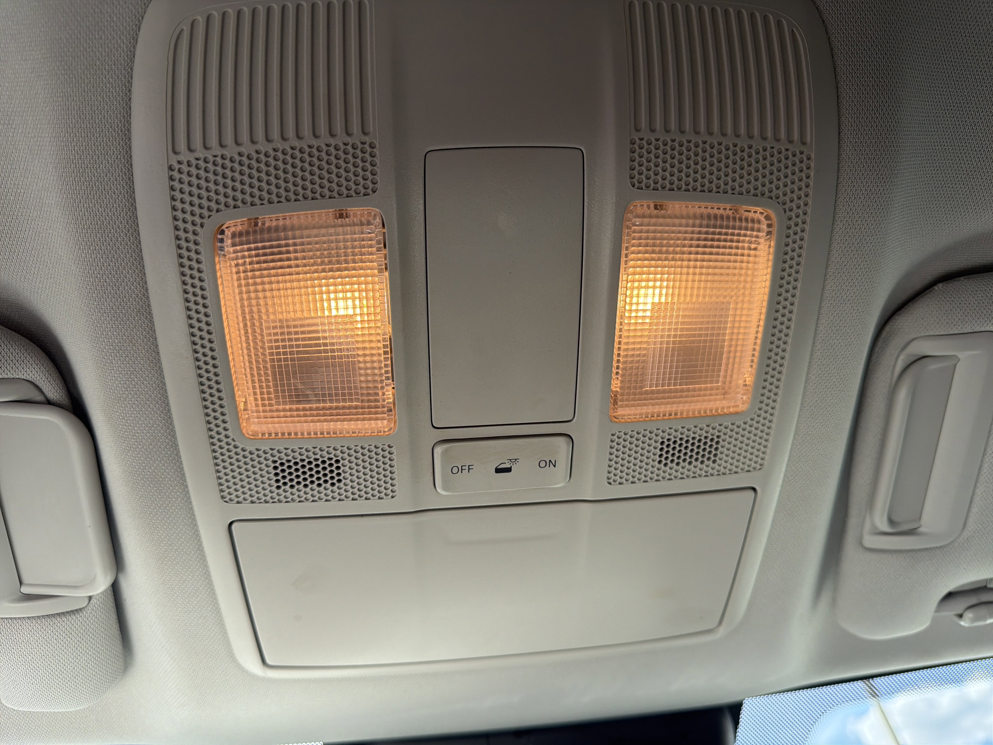 Used 2021 MAZDA CX-5 Touring image 23