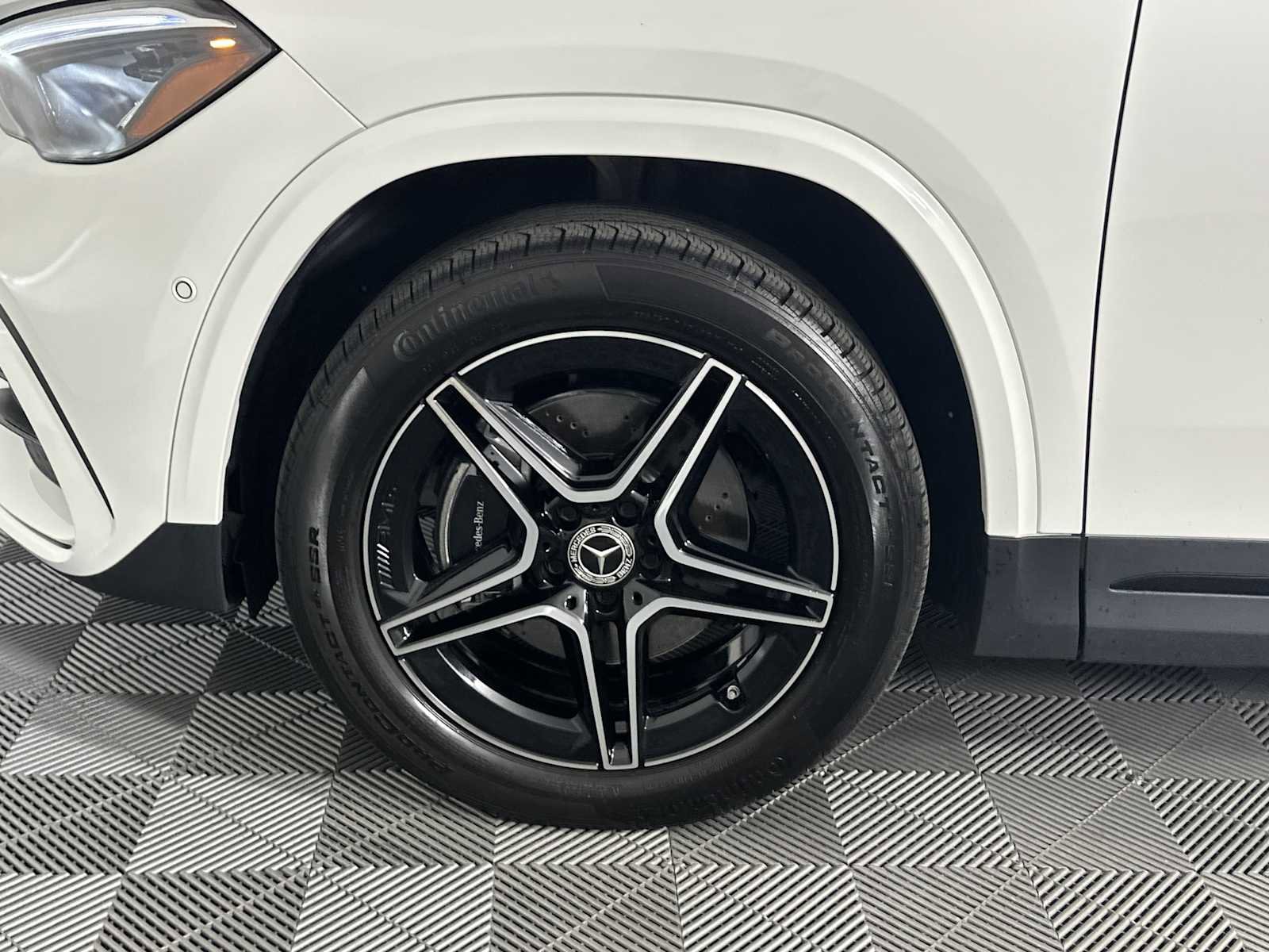 Used 2025 Mercedes-Benz GLA 250 4MATIC image 12