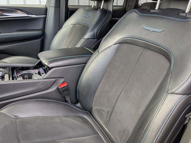 Used 2023 Jeep Grand Cherokee Trailhawk w/ Advanced Protech Group II image 29