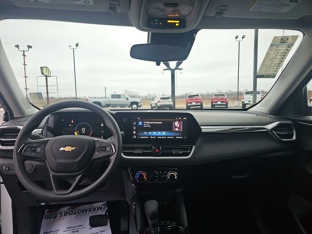 New 2026 Chevrolet TrailBlazer LT w/ Driver Confidence Package AWD/4WD image 16