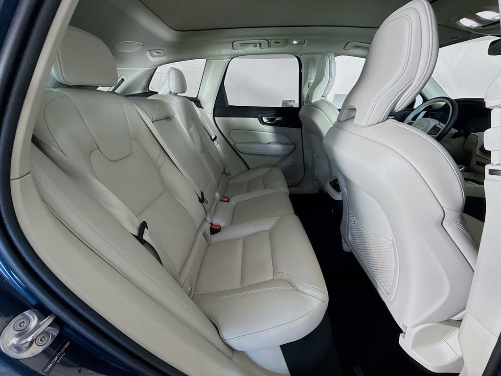 Certified 2026 Volvo XC60 B5 Ultra w/ Protection Package Premier image 29