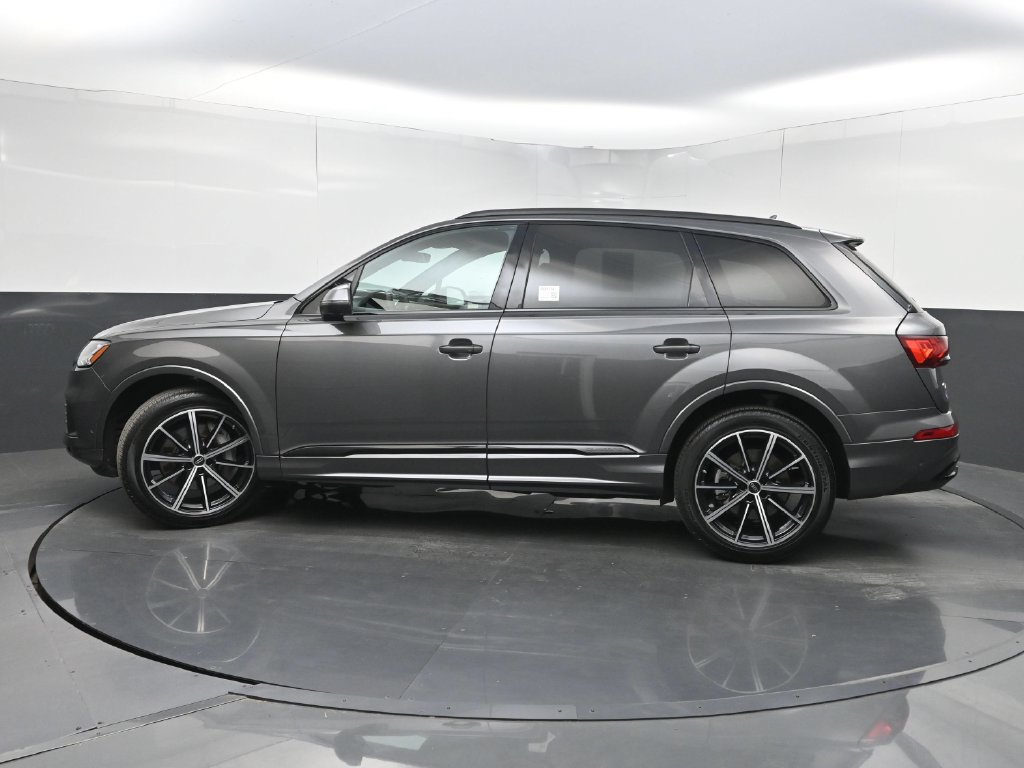 Used 2023 Audi Q7 3.0T Premium Plus AWD/4WD image 44