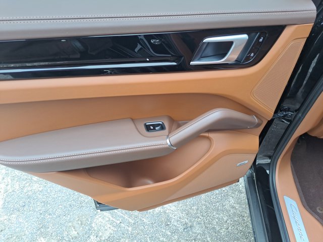 Certified 2021 Porsche Cayenne image 20