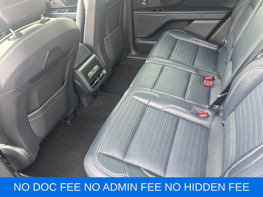 Used 2025 Lincoln Nautilus Reserve AWD/4WD image 28