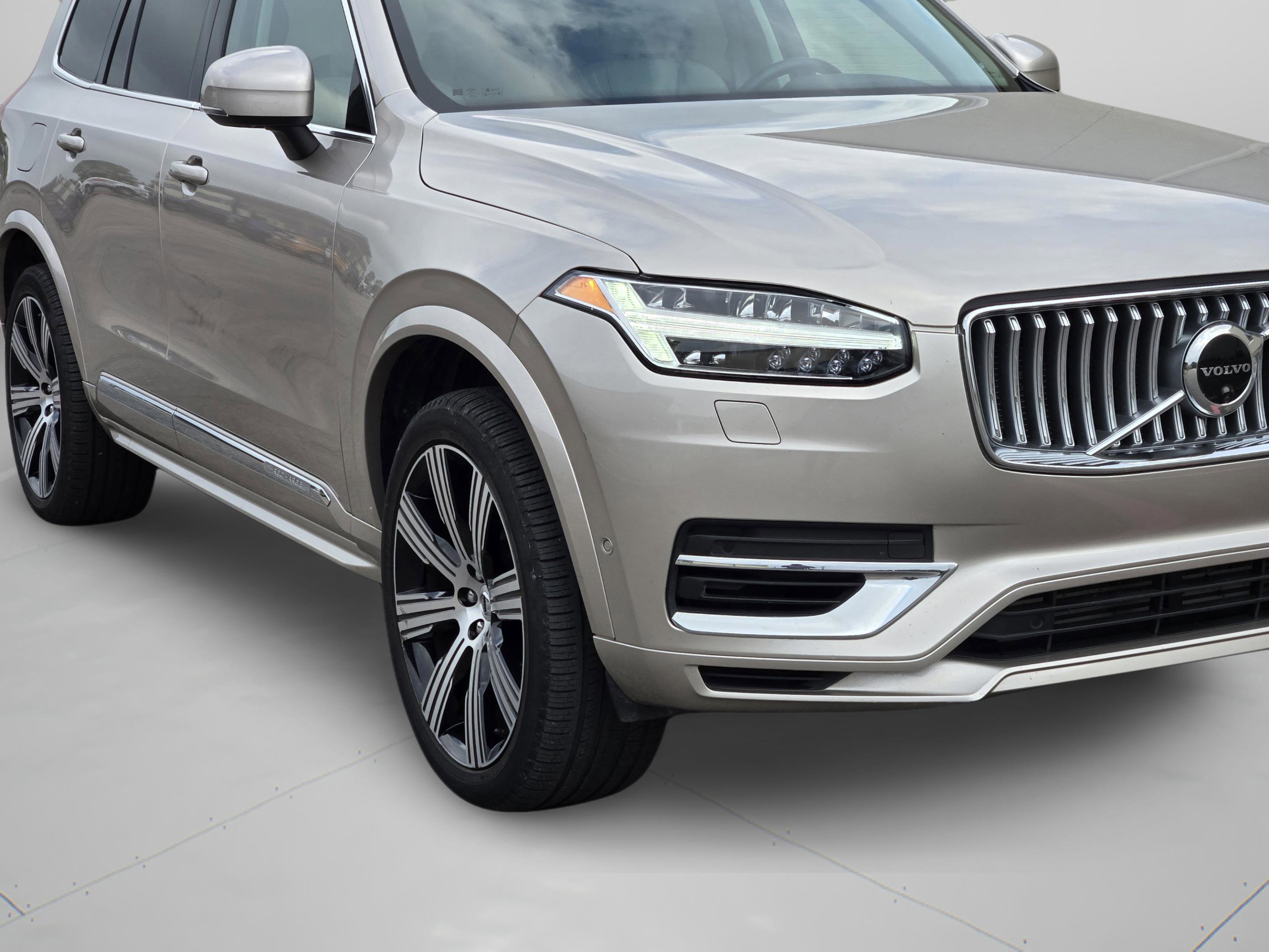 Used 2023 Volvo XC90 T8 Plus w/ Protection Package Premier AWD/4WD image 33