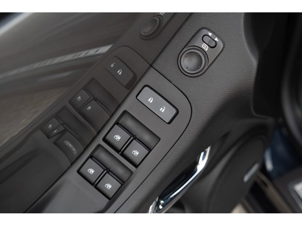 Used 2014 Chevrolet Camaro SS w/ RS Package RWD image 14