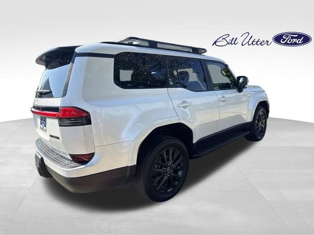 Used 2024 Lexus GX 550 w/ Accessory Package (31) AWD/4WD image 6