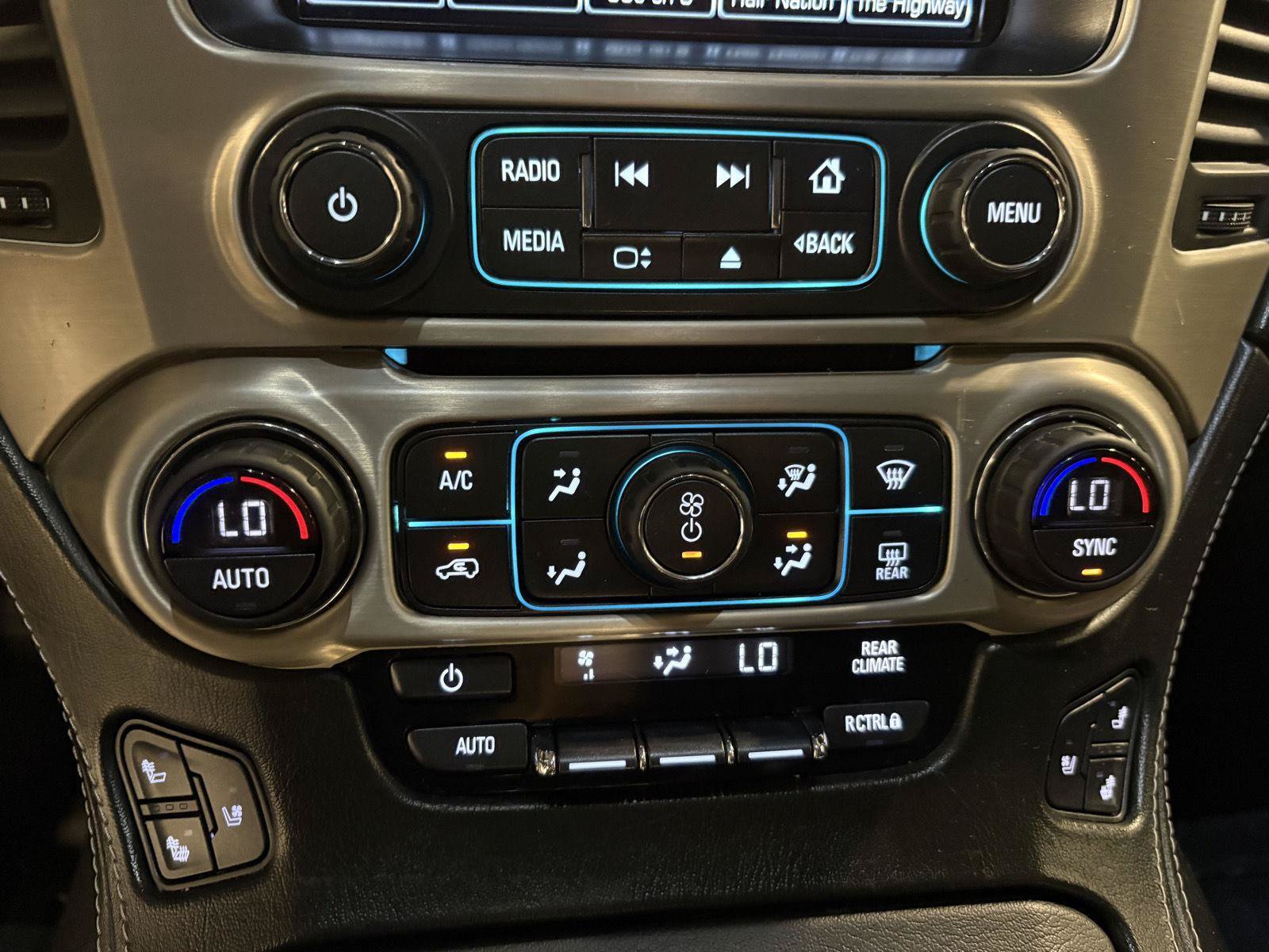 Used 2018 GMC Yukon Denali AWD/4WD image 21