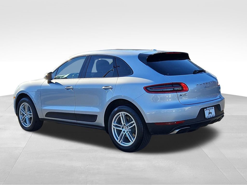 Used 2017 Porsche Macan Base image 5