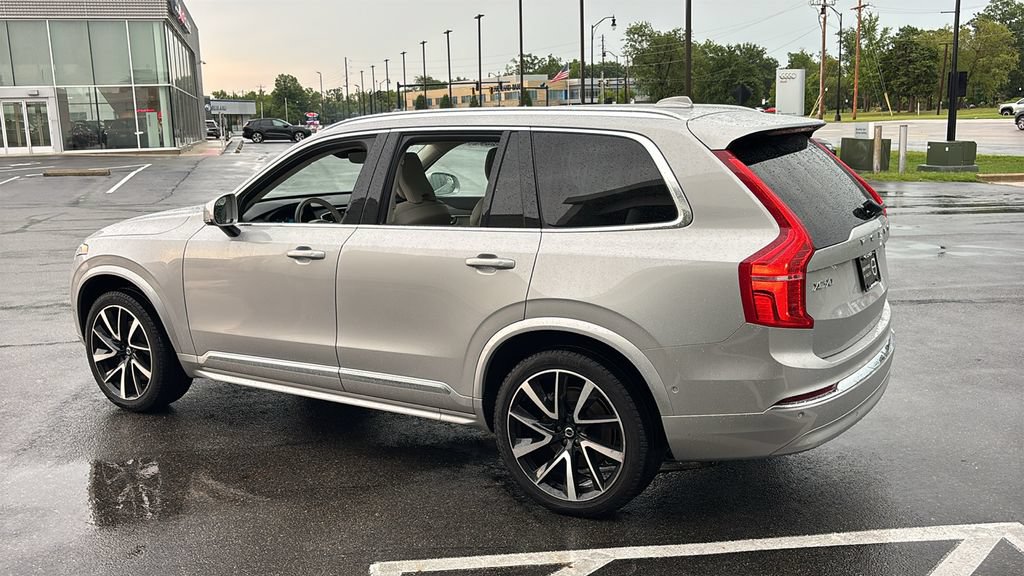 Certified 2024 Volvo XC90 B6 Plus AWD/4WD image 4