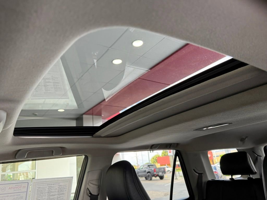 Used 2020 Toyota 4Runner Nightshade AWD/4WD image 21