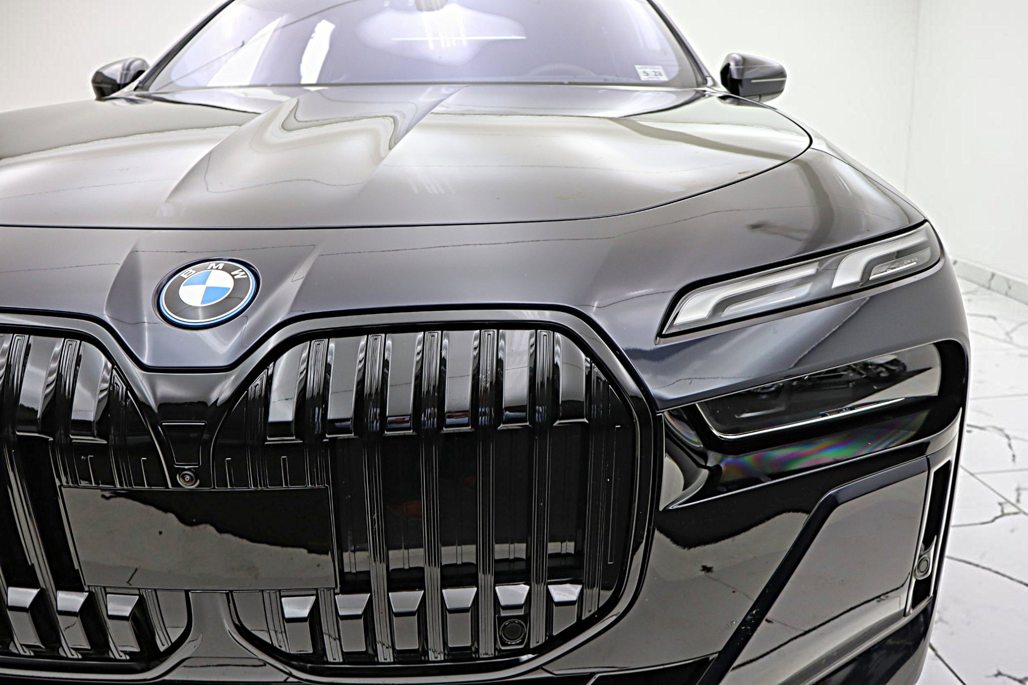 Used 2023 BMW i7 xDrive60 image 20