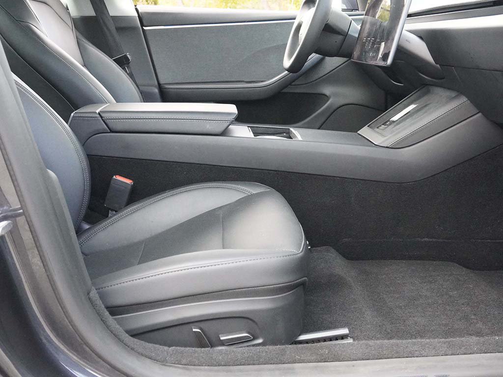 Used 2025 Tesla Model 3 RWD image 21