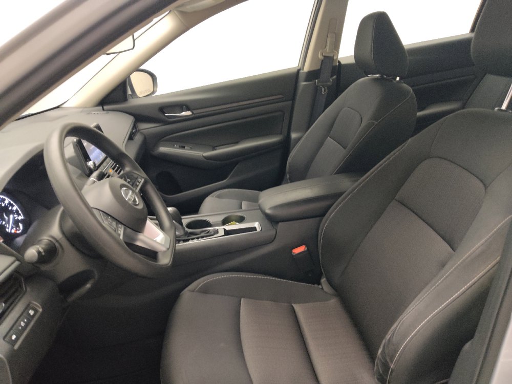 Used 2022 Nissan Altima 2.5 S FWD image 17