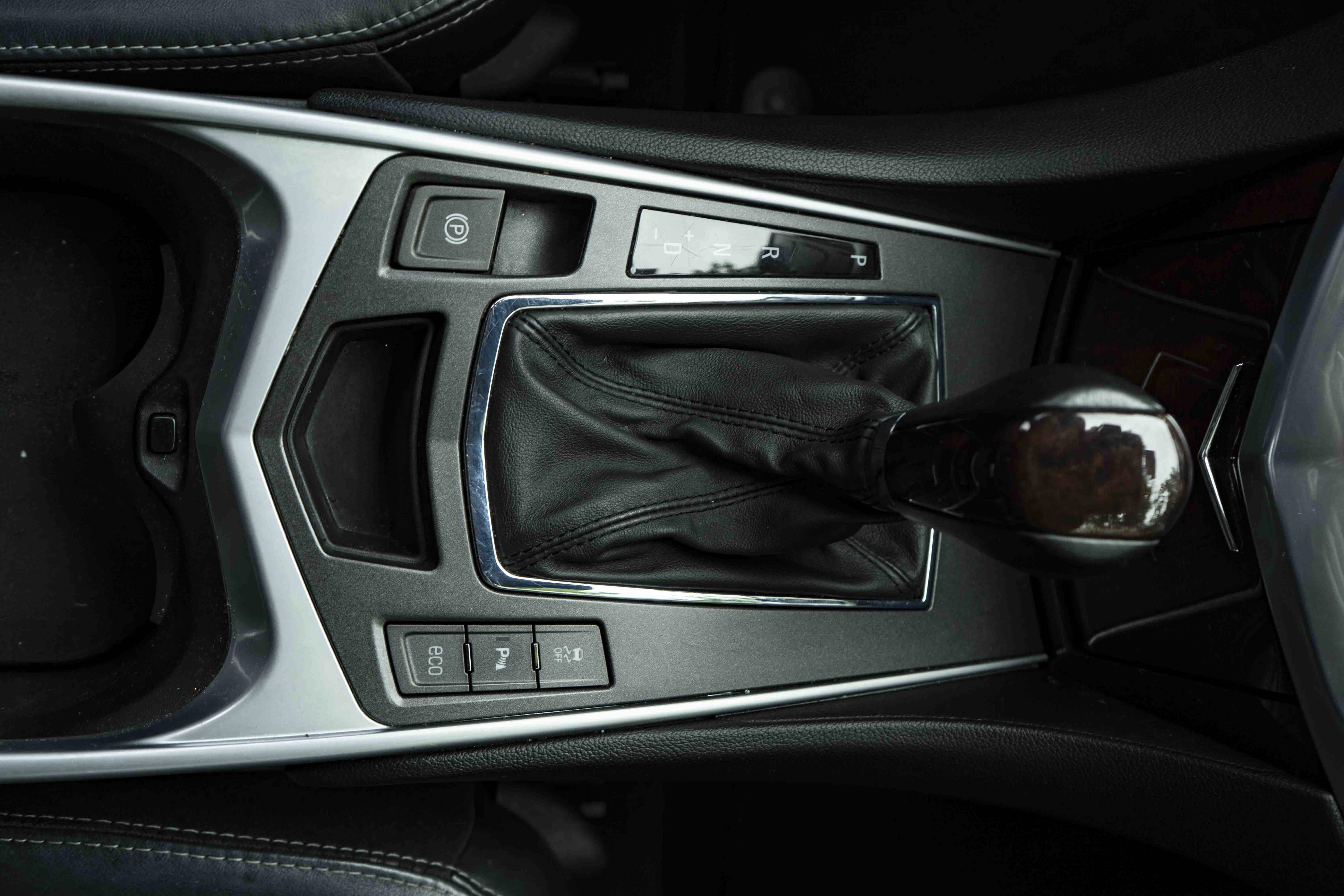 Used 2012 Cadillac SRX Luxury FWD image 27