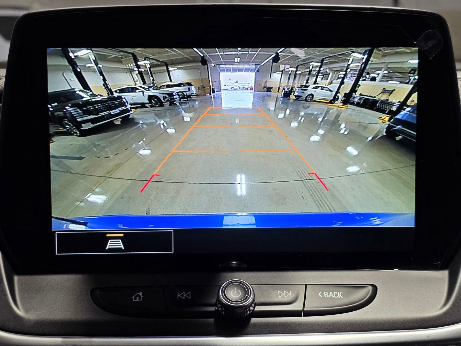 Used 2025 Chevrolet Blazer LT w/ Convenience Package image 26