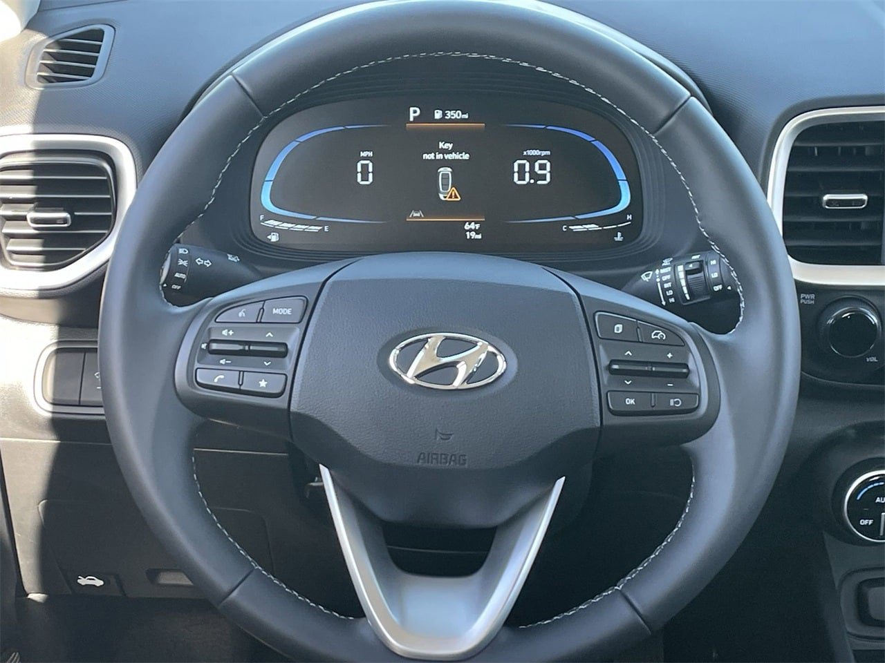 New 2026 Hyundai Venue SEL FWD image 20