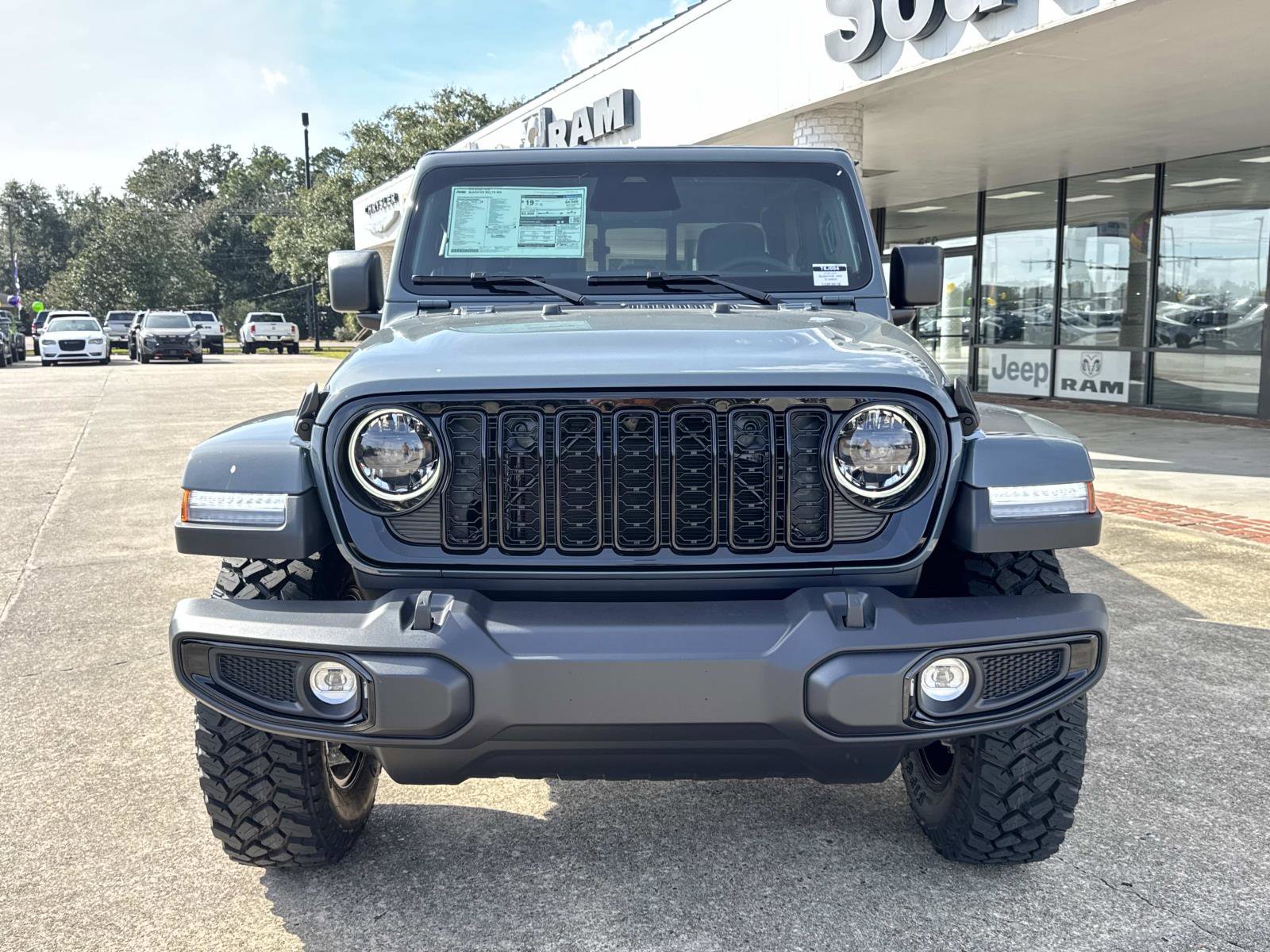 New 2026 Jeep Gladiator Sport AWD/4WD image 2