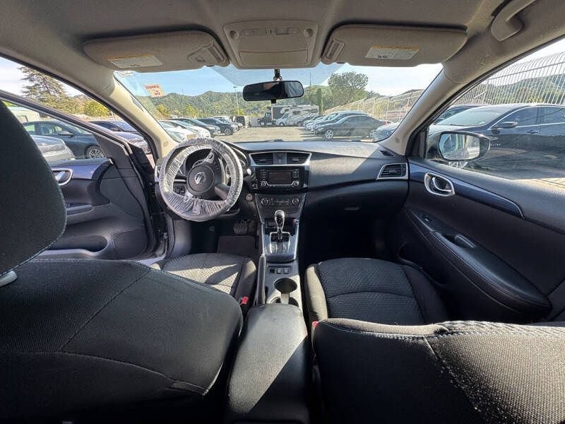 Used 2016 Nissan Sentra SR FWD image 11