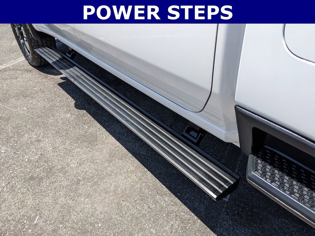 Used 2024 GMC Sierra 2500 Denali w/ Denali Reserve Package image 8