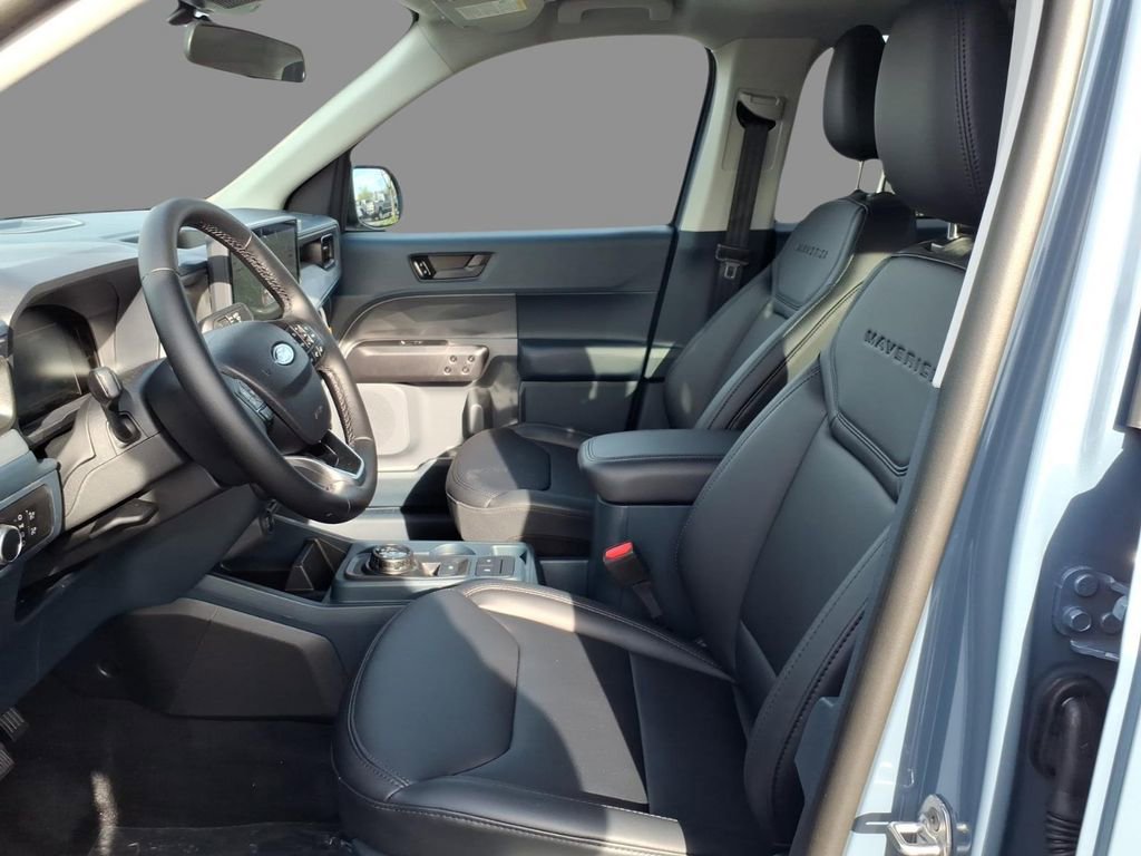 New 2026 Ford Maverick Lariat w/ Black Appearance Package image 20