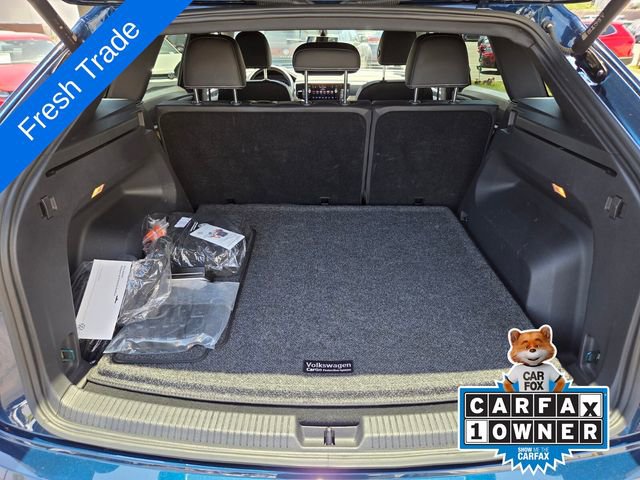 Certified 2023 Volkswagen Atlas Cross Sport SE w/ Panoramic Sunroof Package FWD image 15