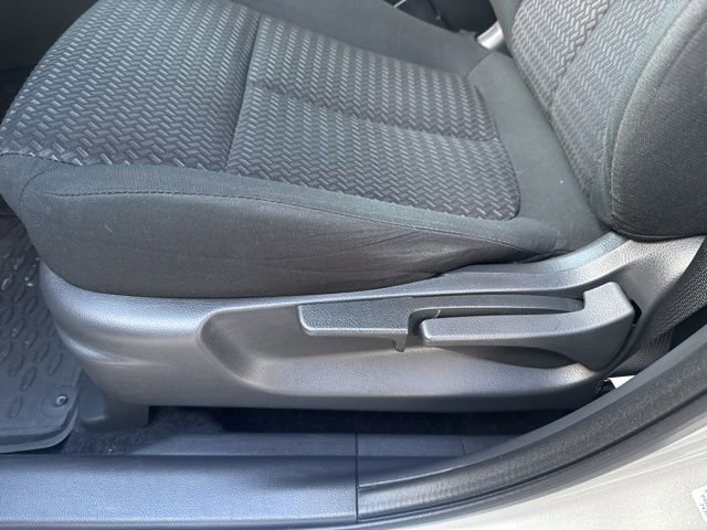 Used 2022 Mitsubishi Eclipse Cross LE image 17