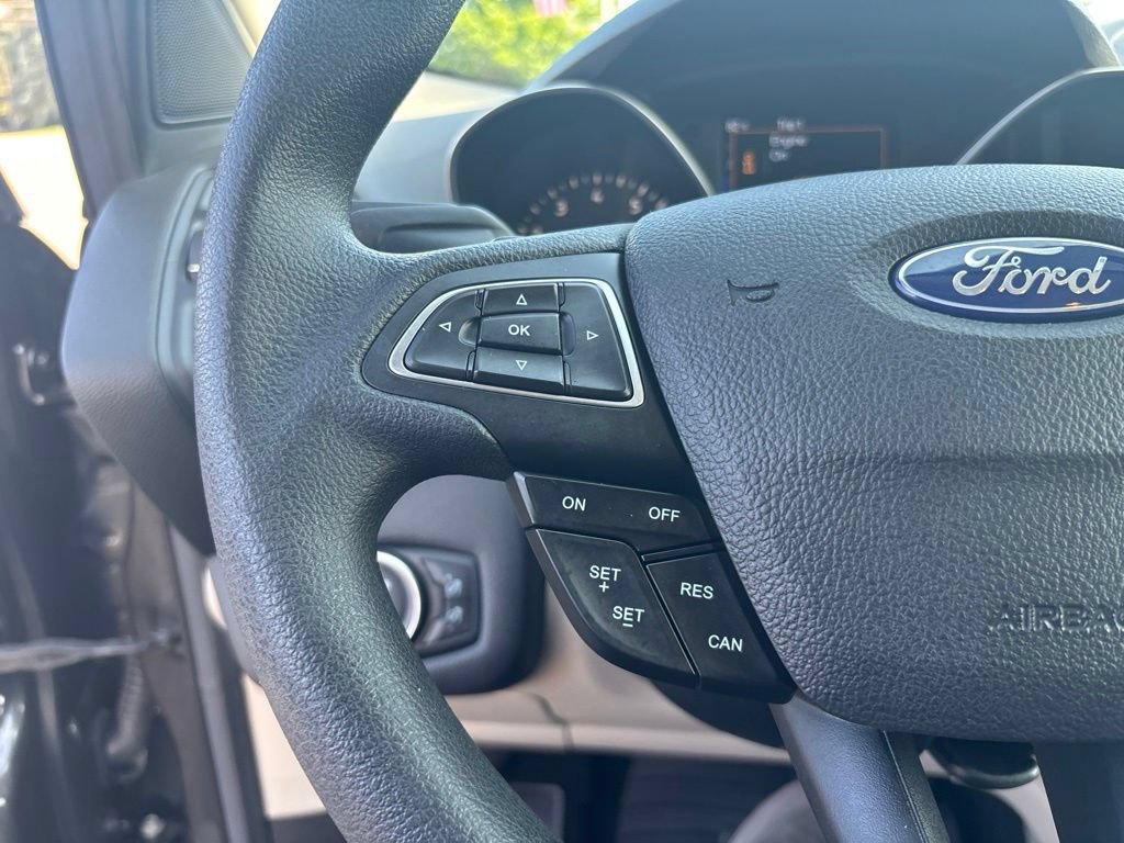 Used 2017 Ford Escape SE AWD/4WD image 18