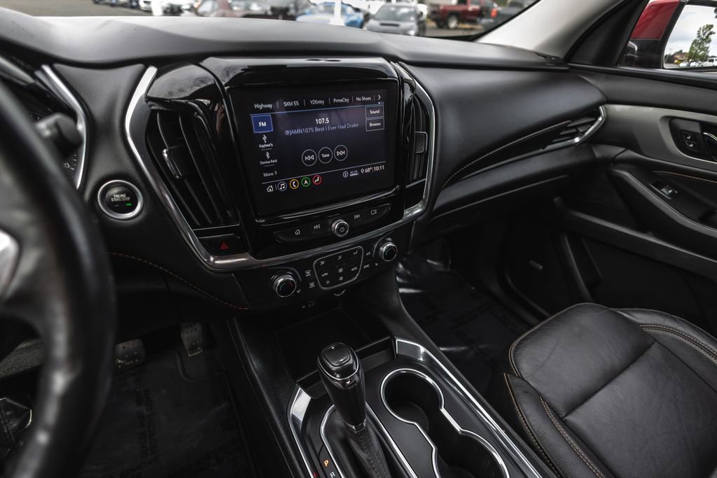 Used 2020 Chevrolet Traverse RS AWD/4WD image 19